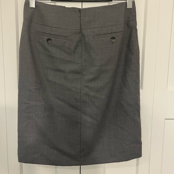 Banana Republic Pencil Skirt - Picture 3 of 5